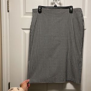 ✨FINAL SALE✨Christopher and Banks Midi Black and White Checkered Skirt-Size L